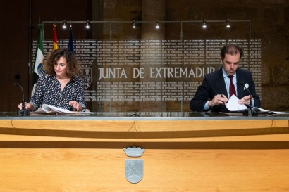 Extremadura y UNEF firman un protocolo para un desarrollo solidario y equilibrado de renovables en la región
