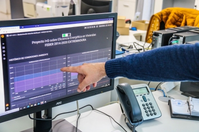 La Universidad de Extremadura analizará datos energéticos para mejorar la eficiencia de las viviendas sociales