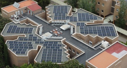 La Universidad de Jaén atenderá el 20% de su demanda eléctrica con sus nuevas instalaciones solares para autoconsumo