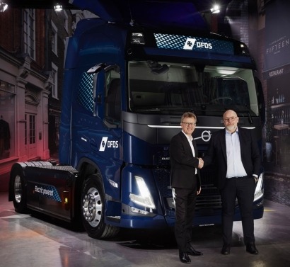 Cien camiones eléctricos Volvo convencen a la mayor empresa de transporte del norte de Europa