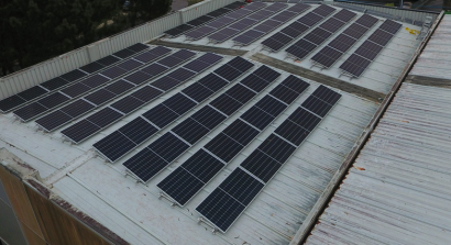 La constructora Santiago Sur Galicia incorpora el autoconsumo solar a sus proyectos