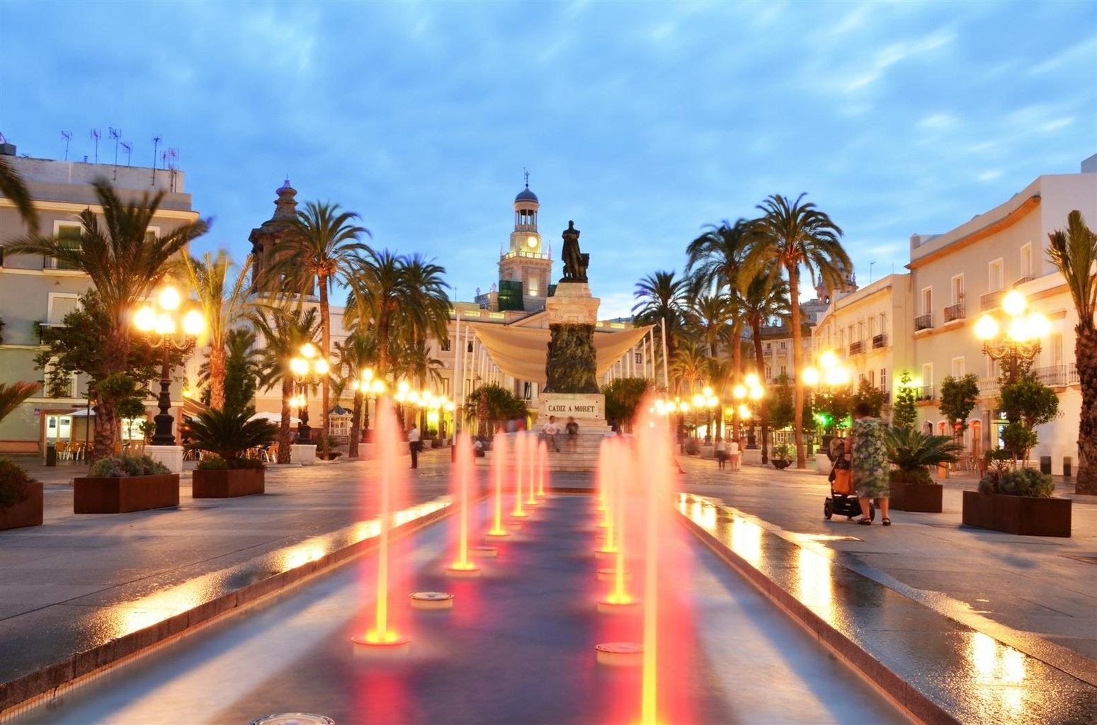 Cádiz, la ciudad en la que la luz es un derecho