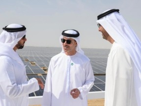 Enchufan en Abu Dabi una de las plantas solares más grandes del mundo antes de la COP28