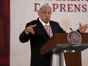El presidente de México critica la suspensión de la multa a Iberdrola