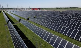 Acciona conecta en Texas su mayor planta fotovoltaica de 458 megavatios