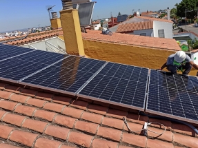 UNEF y la Nebrija firman un acuerdo para incentivar la formación de nuevos profesionales en el sector fotovoltaico