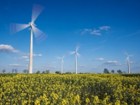 La industria automovilística polaca elige electricidad renovable marca Acciona La industria automovilística polaca elige electricidad renovable marca Acciona