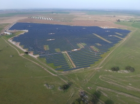 Opera ya a toda máquina el parque fotovoltaico que la portuguesa Hyperion ha impulsado en el Alentejo