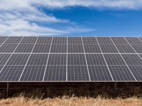 El parque solar que Aquila construye en Guillena generará electricidad suficiente como para atender la demanda de casi 26.000 familias