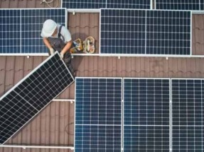 Un autoconsumo solar de 3 kilovatios ahorra en la factura de la luz 1.000 euros en un año