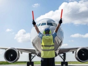 Veinte grandes empresas se comprometen a multiplicar sus inversiones en combustibles sostenibles para la aviación
