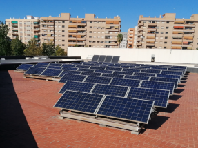 Los administradores de fincas de Madrid piden eliminar la necesidad de licencia de obra para instalar fotovoltaica