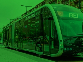 Madrid compra autobuses eléctricos al fabricante chino BYD, Vitoria apuesta por la marca vasca Irizar