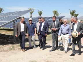 El Grupo Cooperativa Eléctrica Catralense pone en marcha el huerto solar Villa de Catral (Alicante)