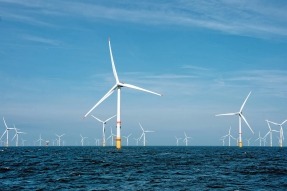 Iberdrola vende el 49% de su parque eólico marino Baltic Eagle por 375 millones a Masdar