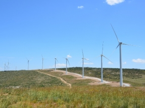 Endesa instalará parques eólicos para la planta de San Cibrao de Alcoa en Galicia