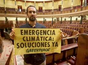 Greenpeace denuncia: el Gobierno Sánchez sigue sin presentar propuestas que reflejen la verdadera urgencia de la crisis climática