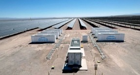 Comienza a operar "el mayor parque" de baterías de almacenamiento de energía en América Latina