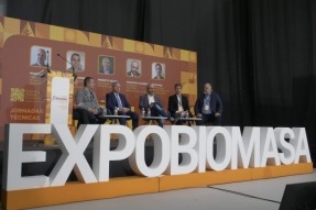 Valladolid inaugura la 15ª edición de Expobiomasa