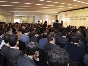 Arranca el VI Foro Solar con lleno hasta la bandera