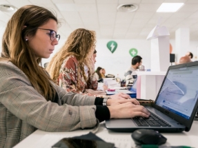 Estos son los másters de energías renovables de la escuela de negocios decana de España