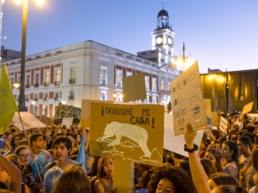 Greenpeace, Ecologistas en Acción y Oxfam Intermón apelan a la ciudadanía para que se sume al litigio climático contra el Gobierno de España Greenpeace, Ecologistas en Acción y Oxfam Intermón apelan a la ciudadanía para que se sume al litigio climático contra el Gobierno de España