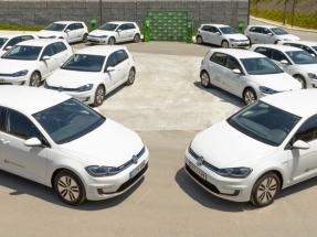 Iberdrola añade a su flota medio centenar de Volkswagen Golf 100% eléctricos