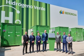 El Rey inaugura la planta de hidrógeno verde de Iberdrola en Puertollano