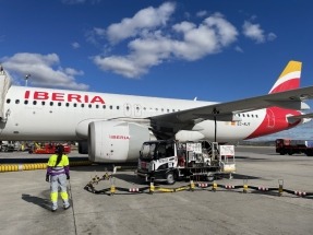 Iberia ofrecerá combustible sostenible de Repsol a sus clientes corporativos