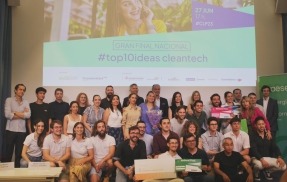 Una desaladora flotante alimentada con energía solar gana el mayor concurso de ideas verdes de España