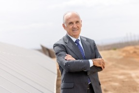 Interogo Holding adquiere el 49% de una cartera de 1.066 megavatios fotovoltaicos de BRUC