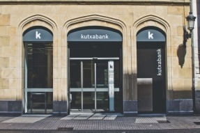 Kutxabank redujo su consumo energético un 12% en 2023