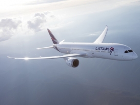 Acciona suministrará electricidad cien por cien renovable a la compañía aérea Latam Airlines