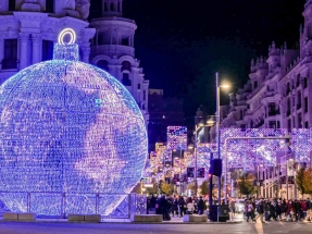 La Plataforma por un Nuevo Modelo Energético propone limitar el despilfarro en iluminación navideña