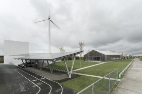 La sede de Norvento, una isla energética que ha permanecido totalmente operativa durante el apagón