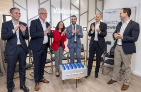 Volkswagen inicia las contrataciones para la planta de baterías y abre su oficina de PowerCo en Valencia