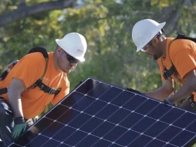 Las baterías serán tan importantes como los propios paneles solares