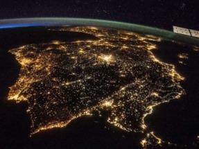 La Junta de Andalucía pide 544 millones al Gobierno para reforzar su red eléctrica
