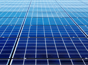 Un módulo solar de Risen Energy alcanza una potencia de 741,456 W y una eficiencia del 23,89%
