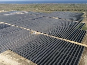 La empresa vietnamita Thai Binh inaugura una planta solar de 20 MW en Cuba