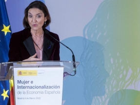 La ministra de Industria confía en que Bruselas acepte cambiar el modelo de fijación de precios en el mercado energético