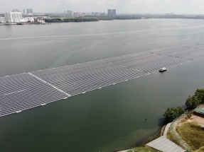 Sunseap Signs MOU to Build Floating Solar Farm and Energy Storage System
