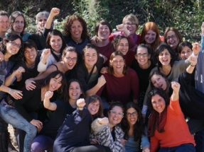 La mayor cooperativa de consumidores-productores de electricidad de España anuncia que se adhiere a la Huelga Feminista del 8M