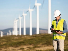 Estos son los profesionales más demandados en el sector de las energías renovables