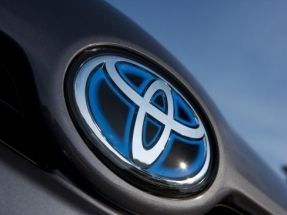 Toyota ya vende en Europa casi tantos vehículos híbridos como convencionales