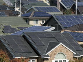BayWa y EdgeCap Partners financian a Roofit.Solar con 6,45 millones para crecer en Alemania, Suecia y Estonia