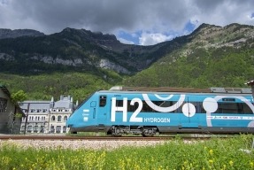 El primer tren de hidrógeno circula en pruebas en la red ferroviaria española