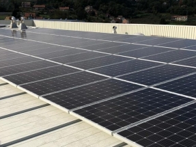 New Balance elige paneles Solarwatt para su instalación fotovoltaica de autoconsumo