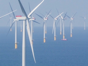 La petrolera francesa Total se alía con Iberdrola para pujar por el parque marino danés Thor