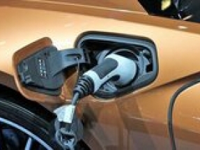 UK Government cuts plug-in car, van and truck grant